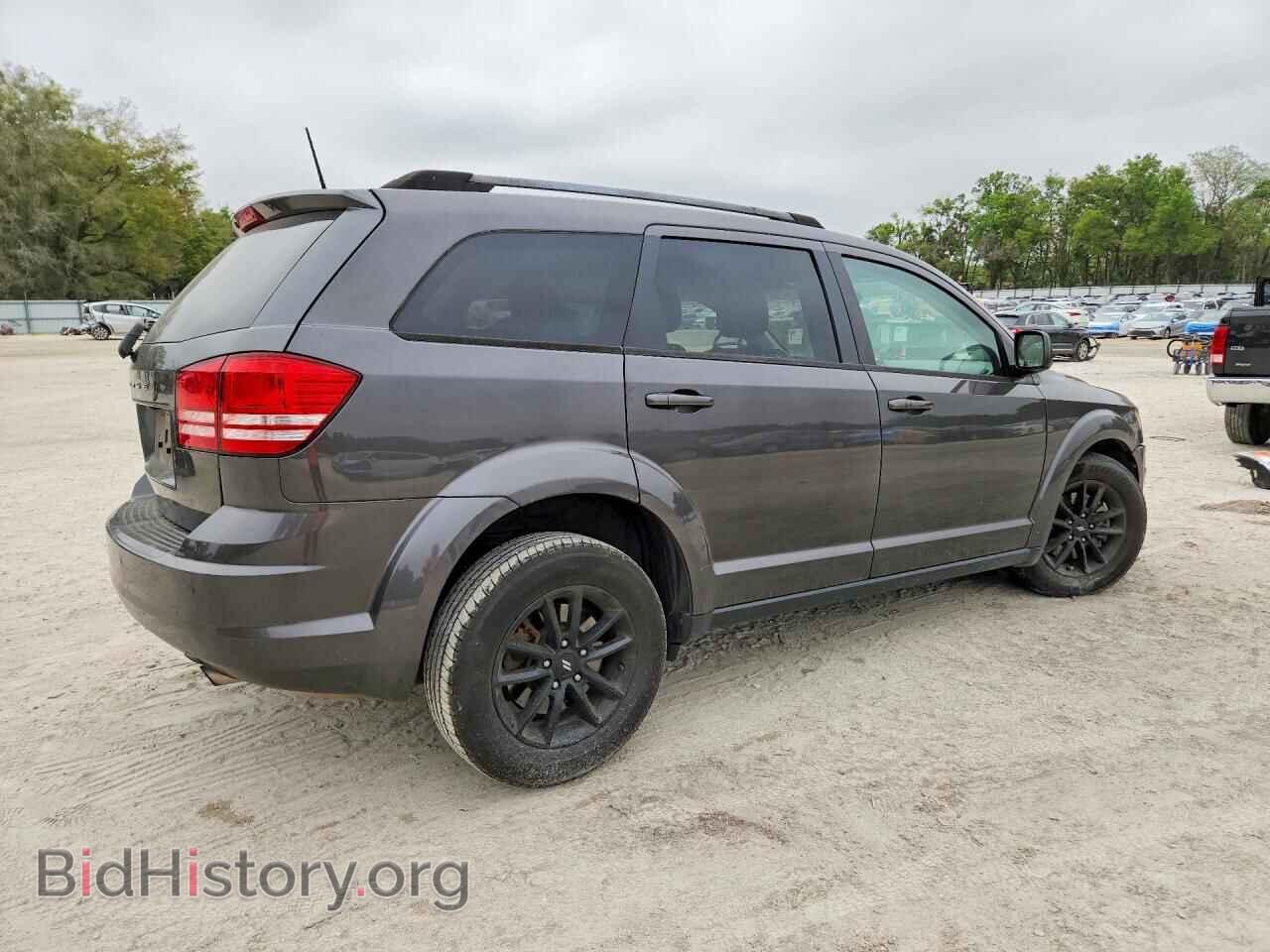 2020 DODGE JOURNEY - VIN: 3C4PDCAB2LT202320 - Фото 3