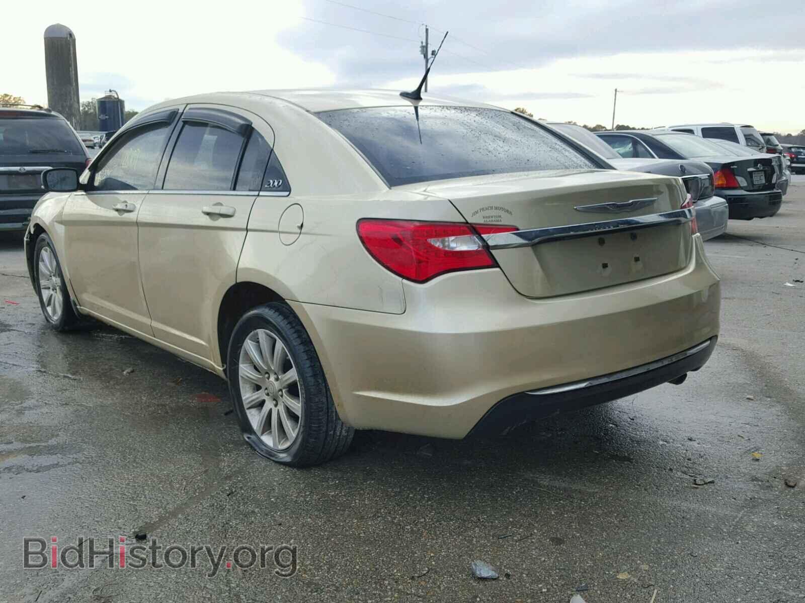 2011 CHRYSLER 200 - VIN: 1C3BC1FB2BN500556 - Фото 3