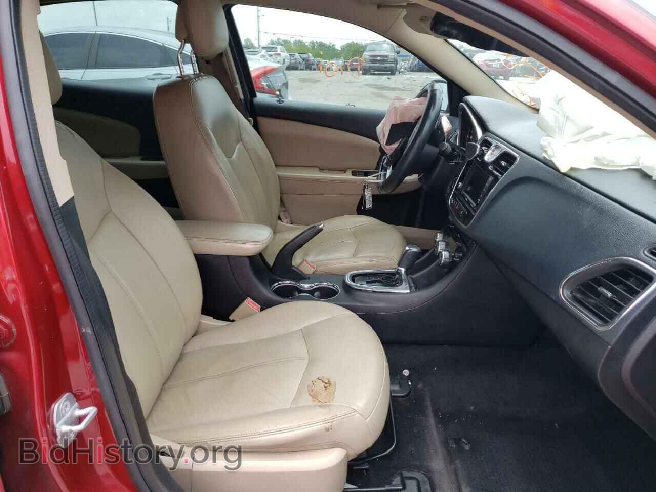 2012 CHRYSLER 200 - VIN: 1C3CCBCB7CN267970 - Photo 5