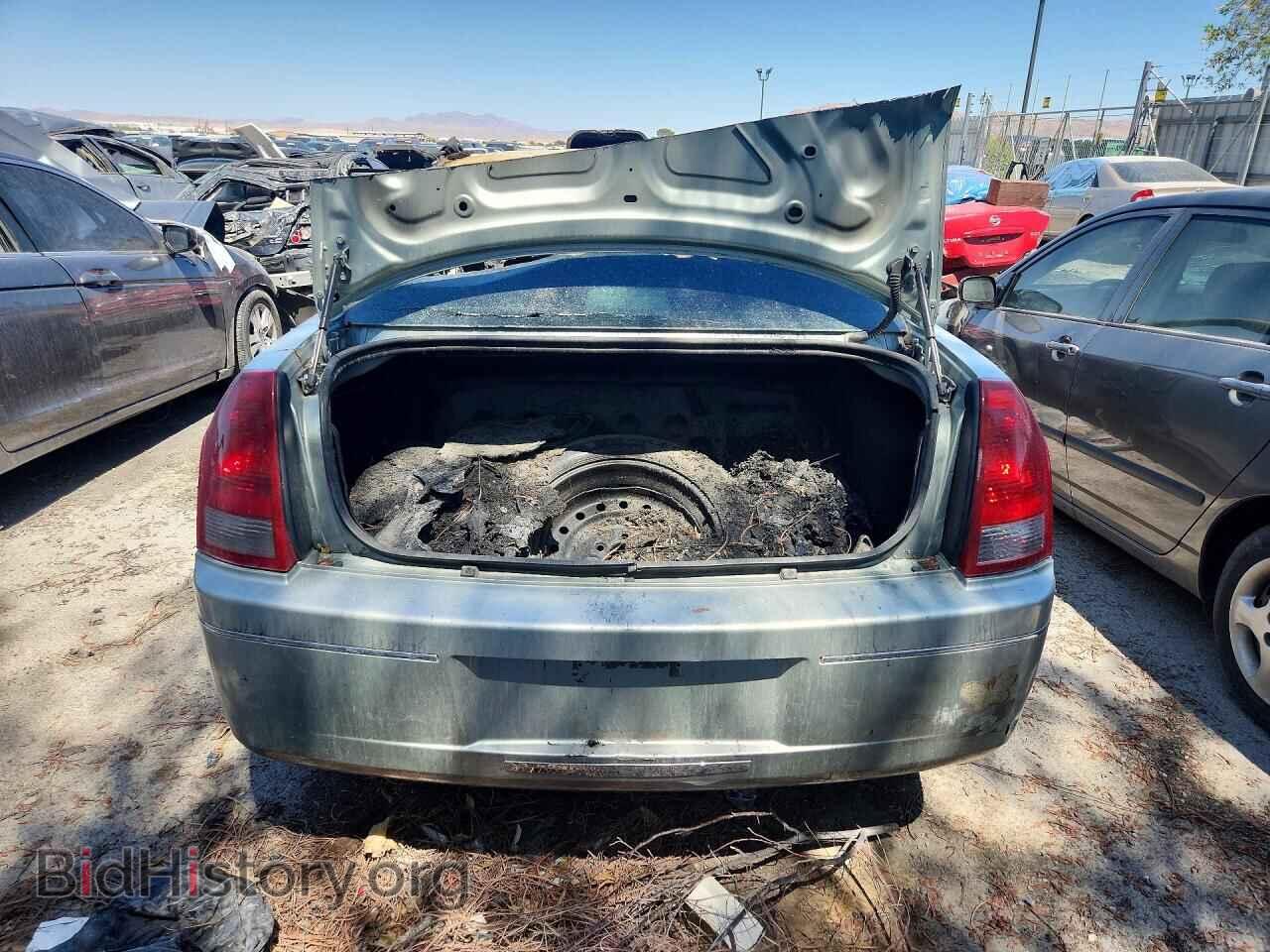 2006 CHRYSLER 300 - VIN: 2C3KA53G06H257695 - Фото 6