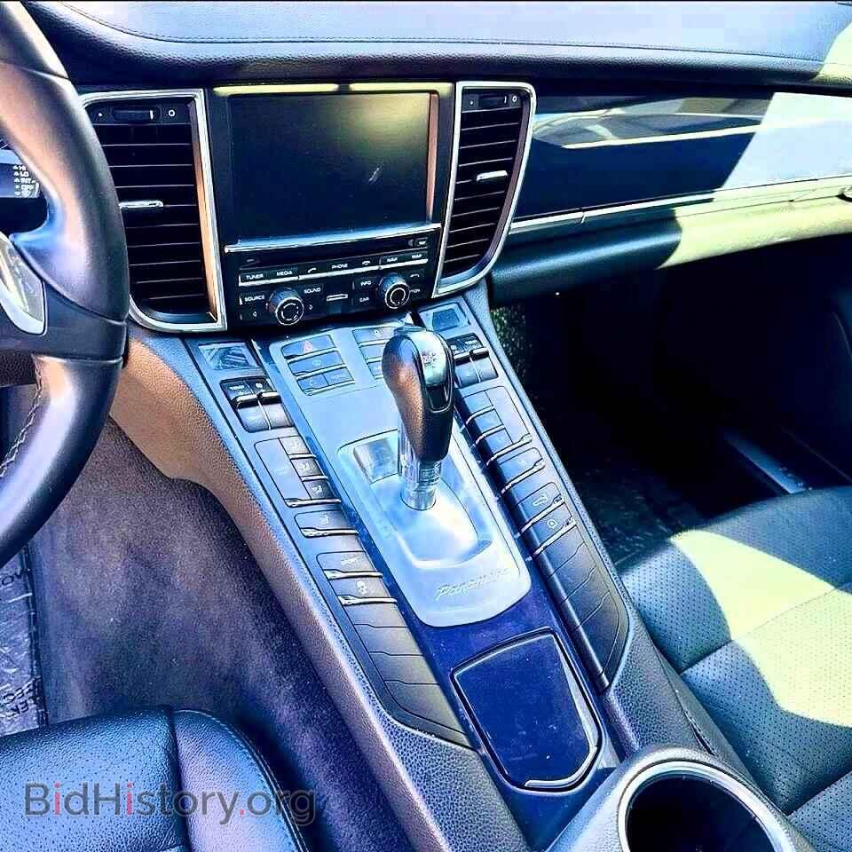 2012 PORSCHE PANAMERA - VIN: WP0AA2A73CL015636 - Photo 9