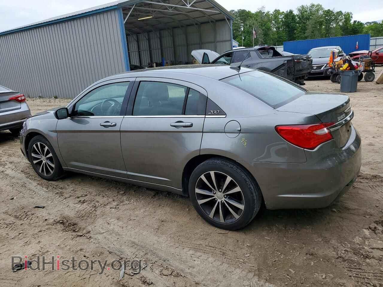 2013 CHRYSLER 200 - VIN: 1C3CCBBG4DN738942 - Фото 2