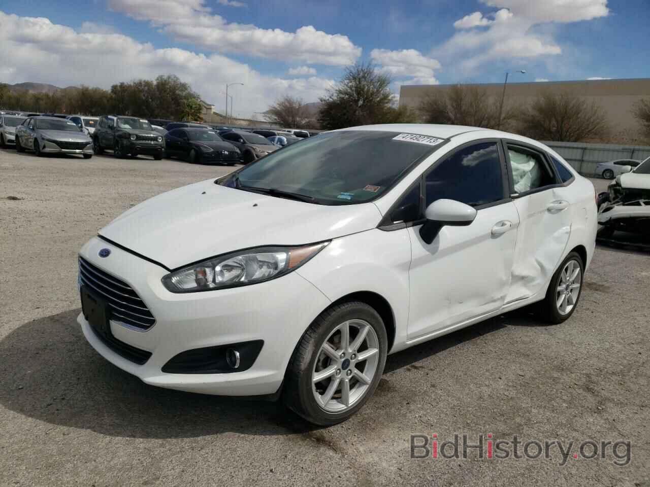 Photo 3FADP4BJ4KM148099 - FORD FIESTA 2019