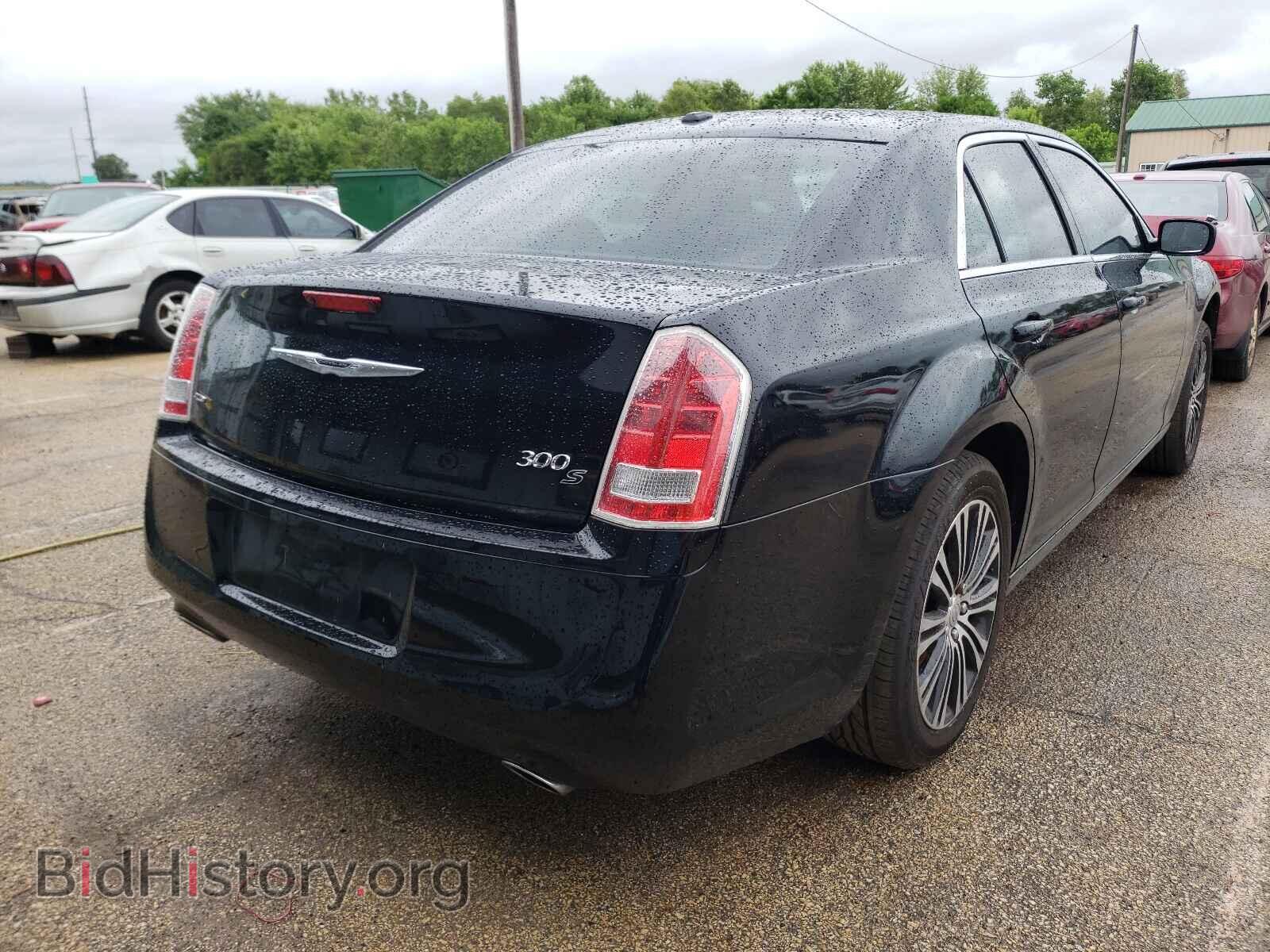 2013 CHRYSLER 300 - VIN: 2C3CCAGG2DH567393 - Фото 4