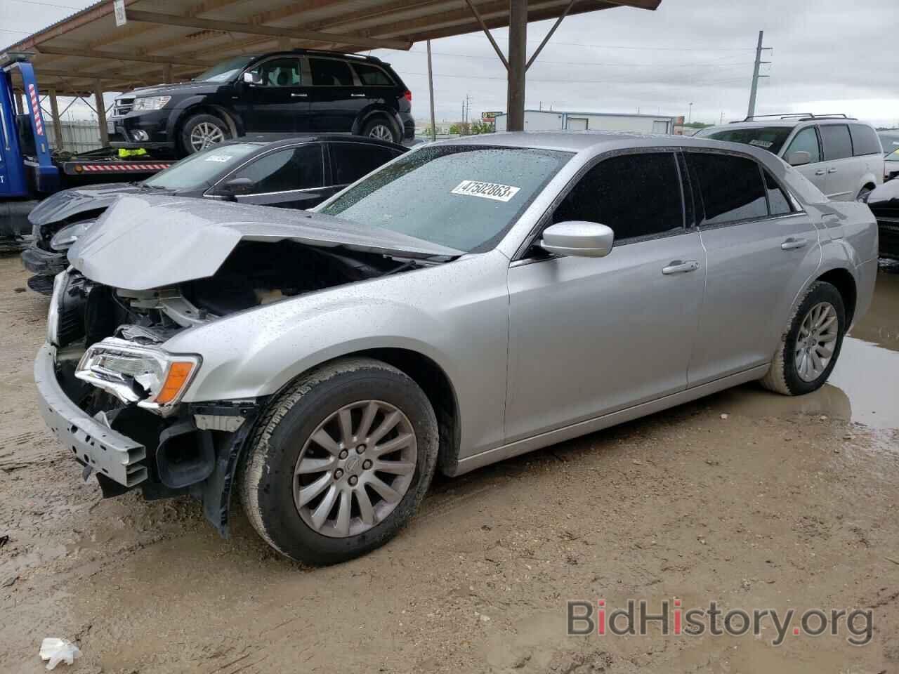 Фотография 2C3CCAAG9CH143264 - CHRYSLER 300 2012