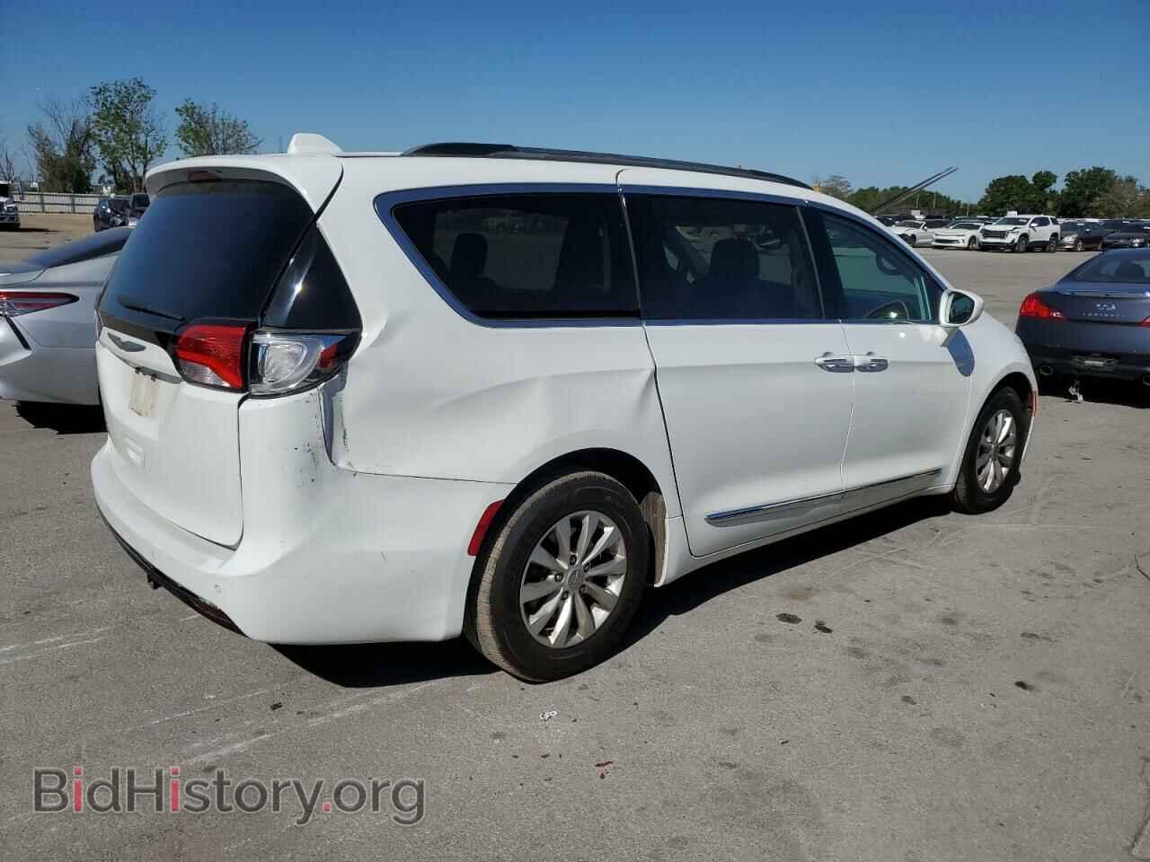 2017 CHRYSLER PACIFICA - VIN: 2C4RC1BG1HR533944 - Фото 3