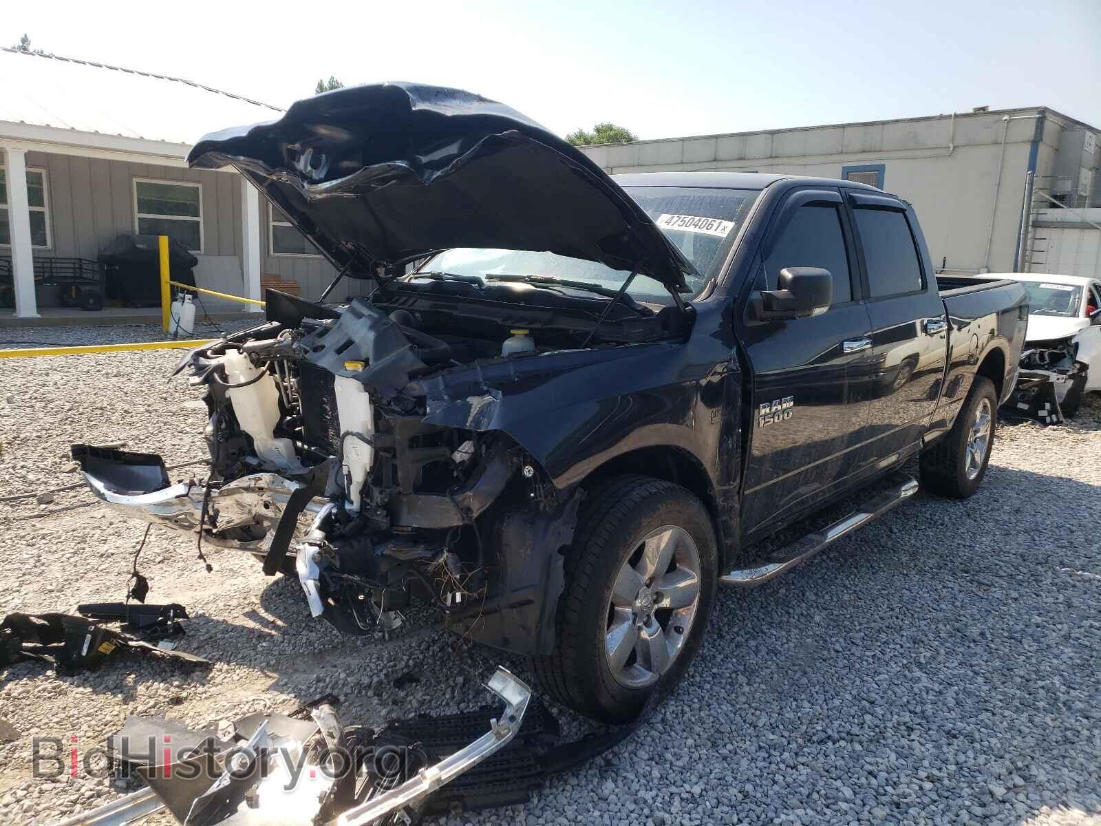 2017 RAM 1500 - VIN: 1C6RR7TT3HS731296 - Photo 2