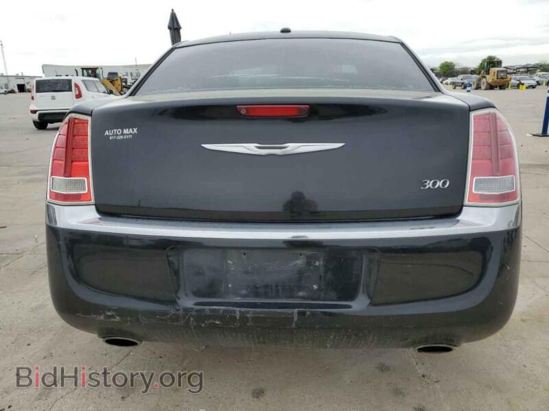2012 Chrysler 300 (VIN 2C3CCACG7CH307205) — фото 6 из 12