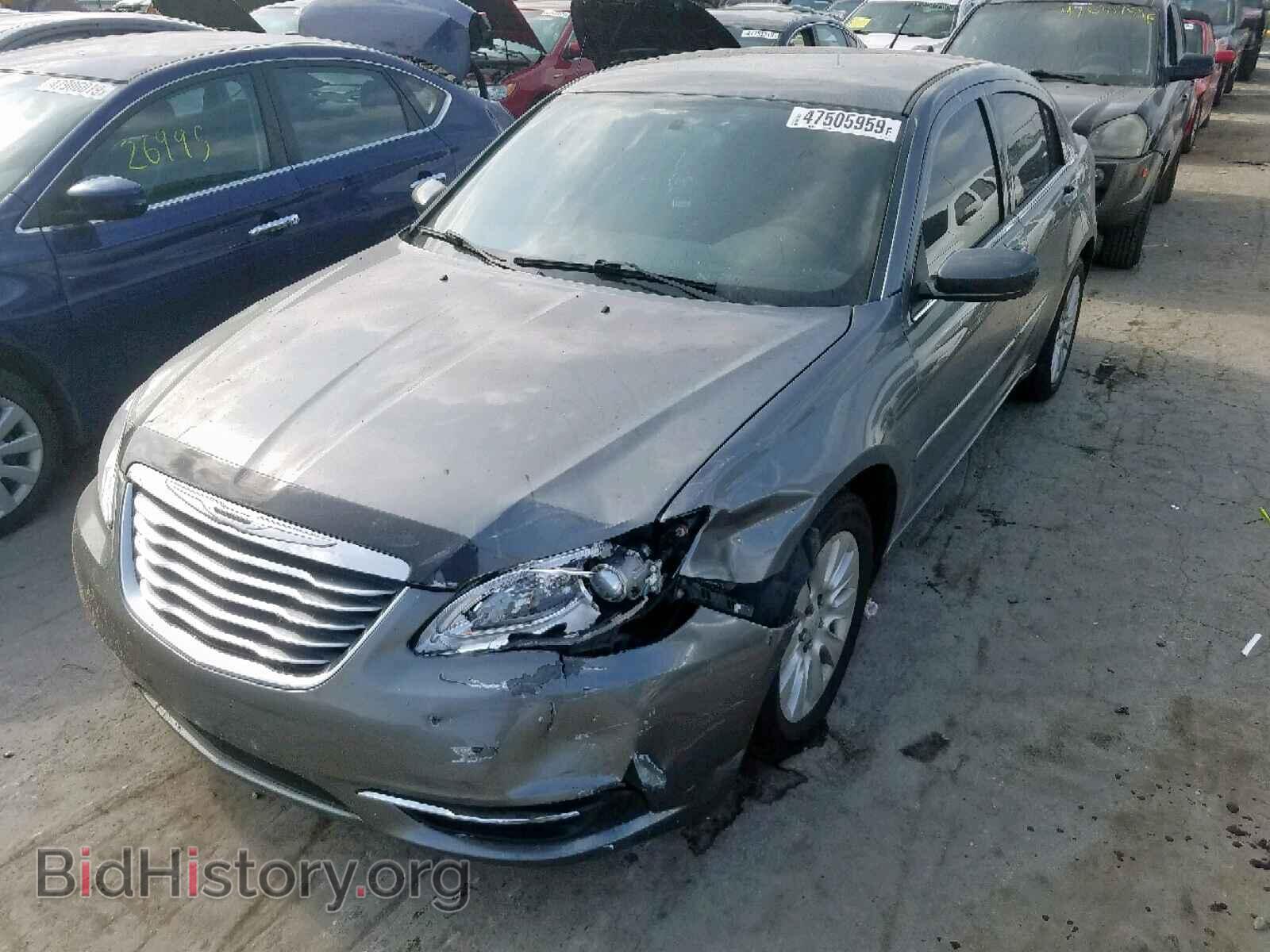 2012 CHRYSLER 200 - VIN: 1C3CCBAB7CN271603 - Фото 2