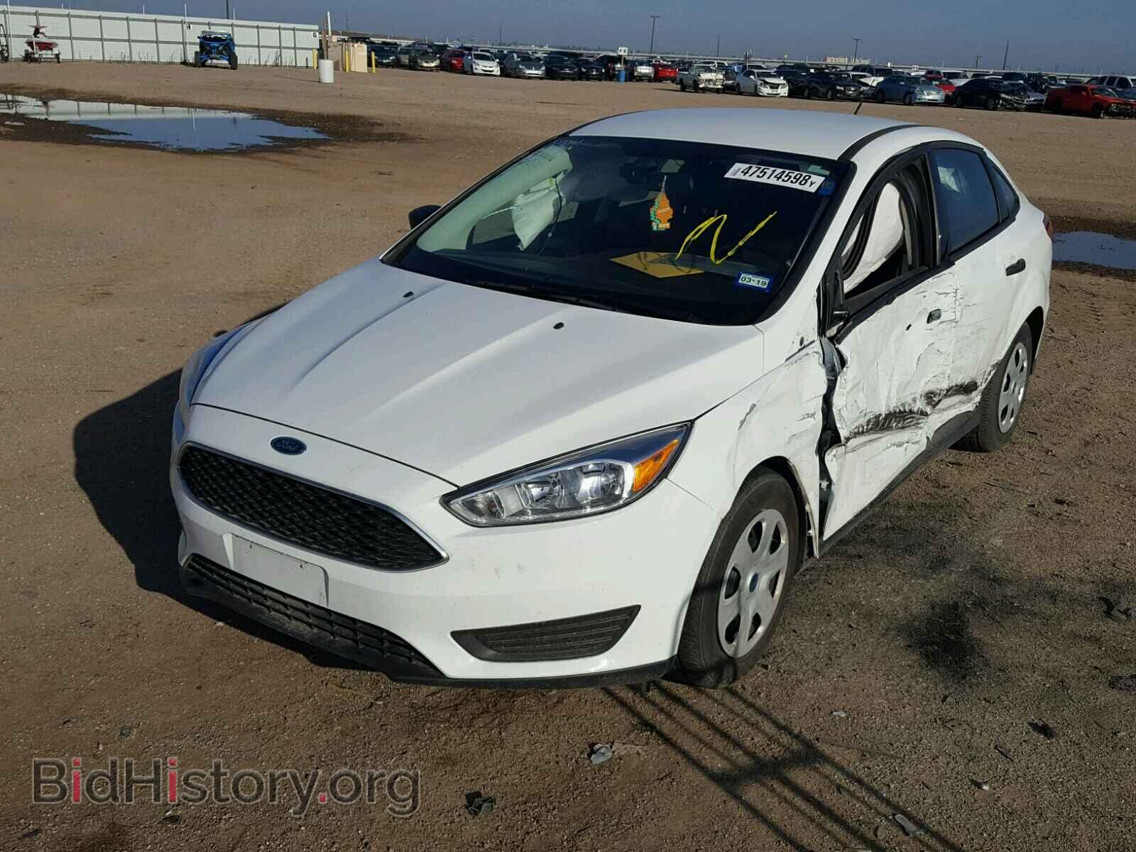 2017 FORD FOCUS - VIN: 1FADP3E2XHL231917 - Photo 2