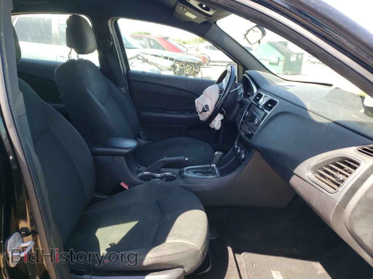 2012 CHRYSLER 200 - VIN: 1C3CCBBB3CN130283 - Фото 5