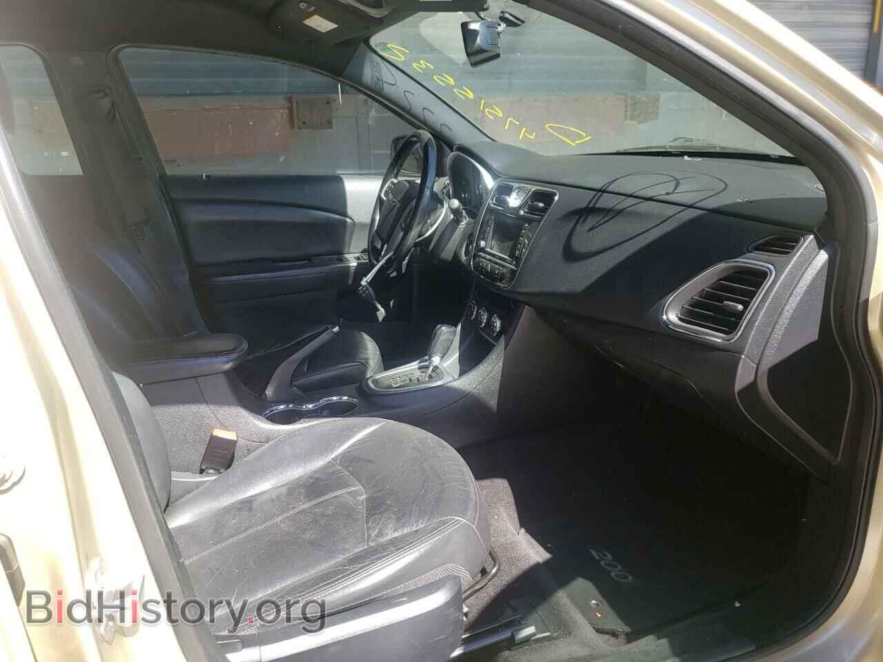 2011 CHRYSLER 200 - VIN: 1C3BC2FG9BN505108 - Фото 5