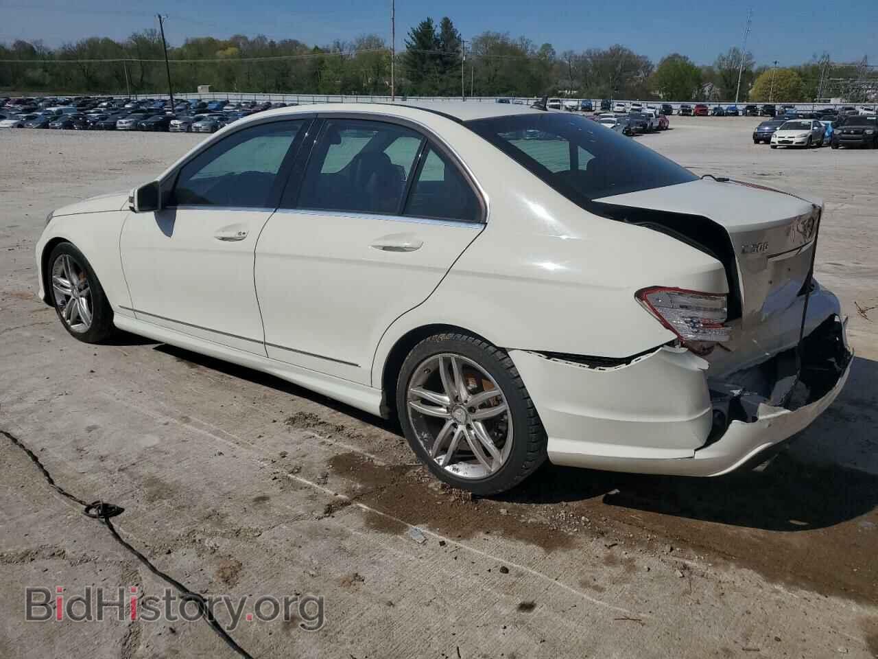 2012 MERCEDES-BENZ C-CLASS - VIN: WDDGF8BB5CA692447 - Фото 2
