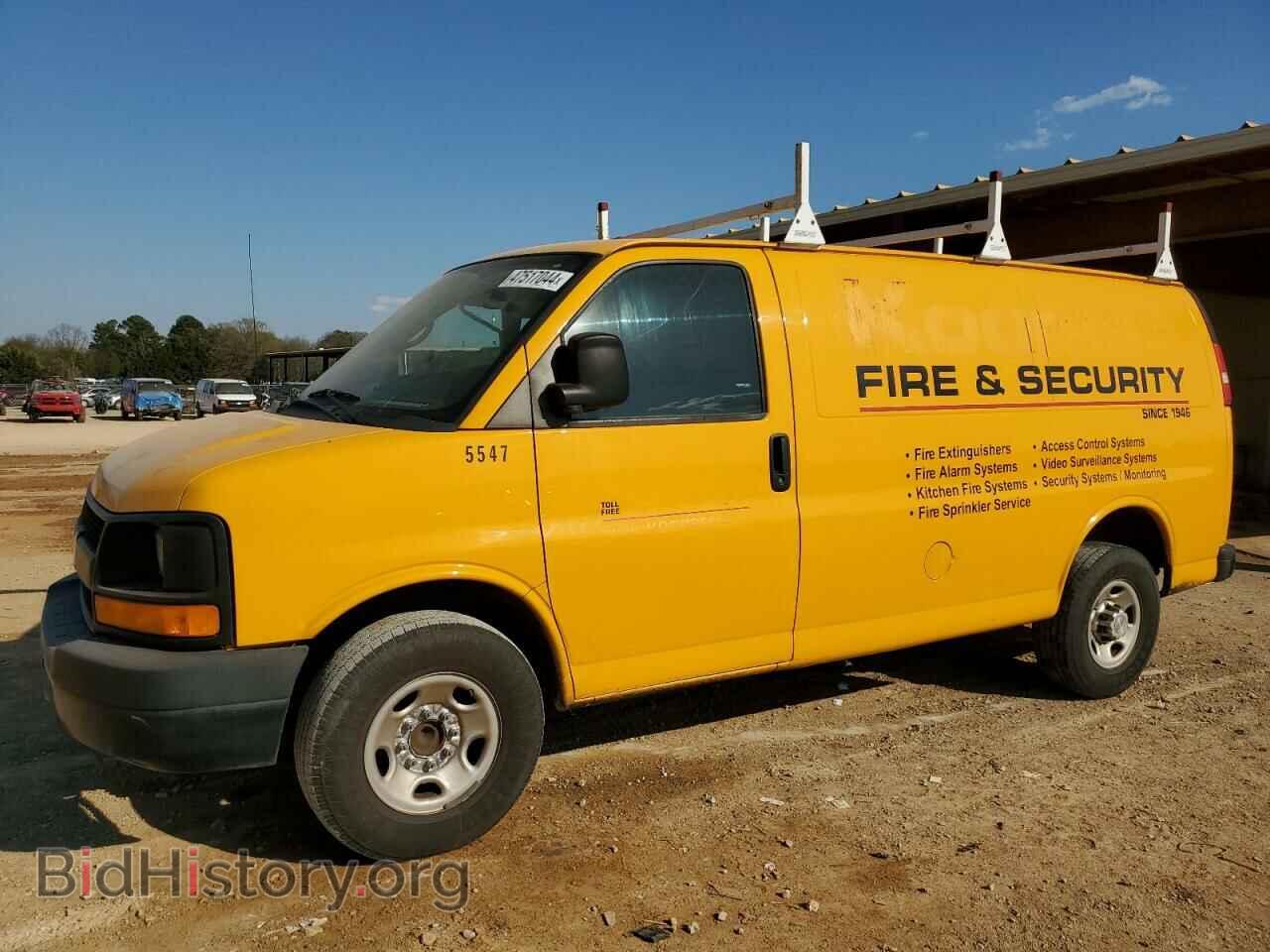 Photo 1GCWGFCA2C1155547 - CHEVROLET EXPRESS 2012