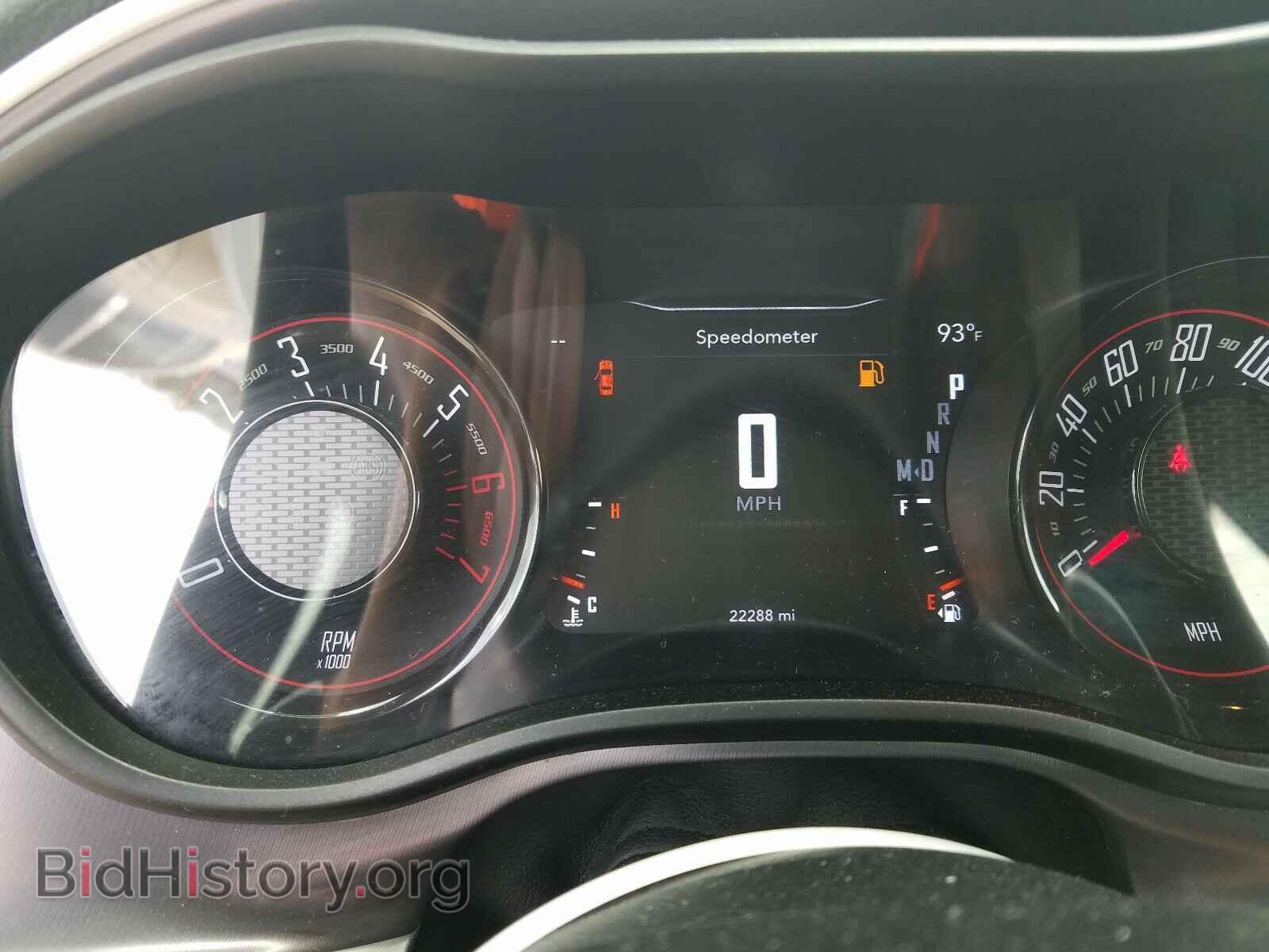 2019 DODGE CHALLENGER - VIN: 2C3CDZBT1KH641478 - Photo 8