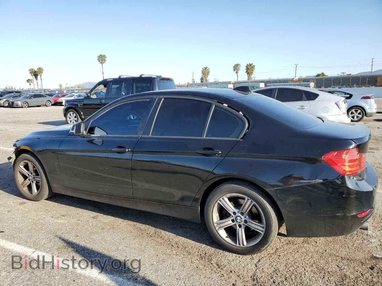 2014 BMW 3 SERIES - VIN: WBA3B1C52EK132576 - Фото 2