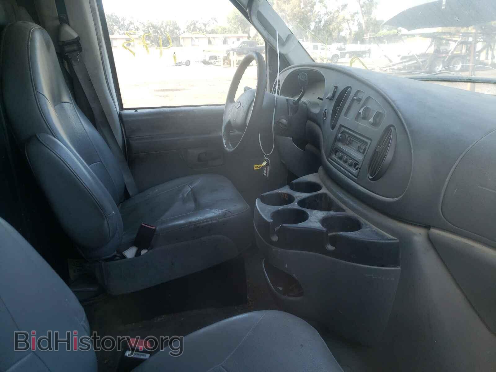 2006 FORD ECONOLINE - VIN: 1FTRE14LX6DB16407 - Фото 5
