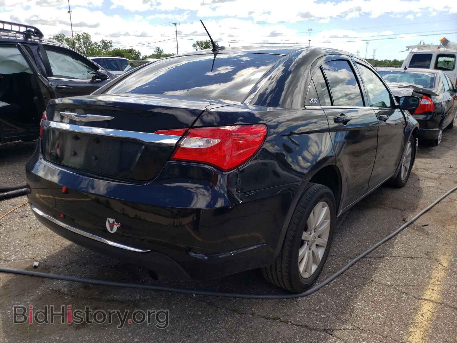 2013 CHRYSLER 200 - VIN: 1C3CCBBB8DN674148 - Фото 4