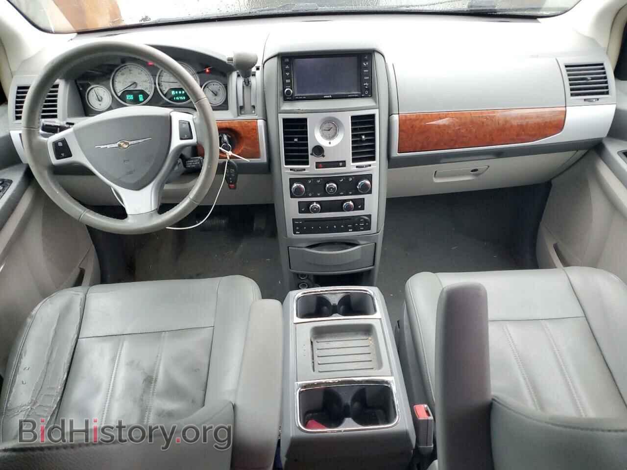 2008 CHRYSLER MINIVAN - VIN: 2A8HR54P78R767061 - Фото 8