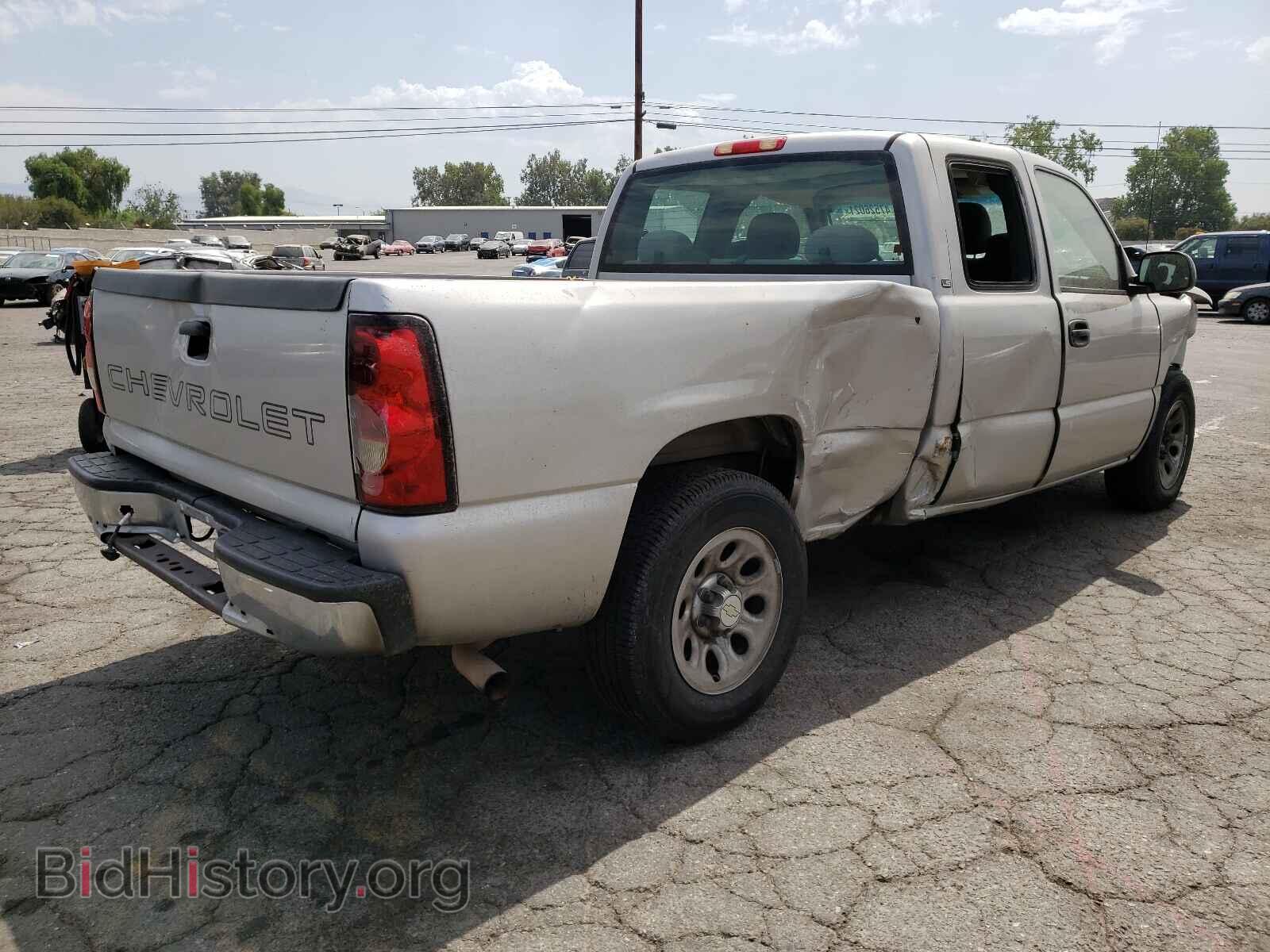 2006 CHEVROLET SILVERADO - VIN: 2GCEC19V761108338 - Photo 4