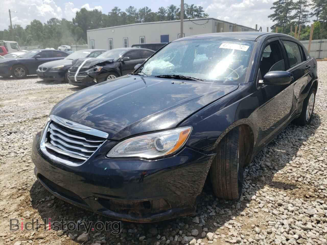 2013 CHRYSLER 200 - VIN: 1C3CCBBB7DN739247 - Фото 2