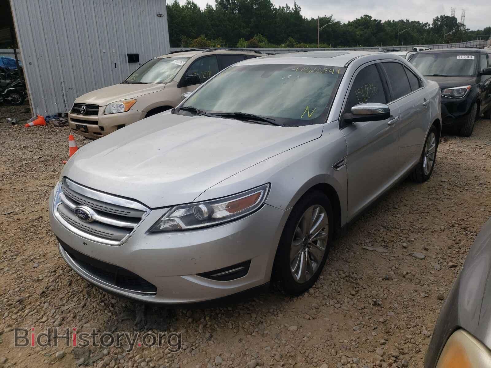 2011 FORD TAURUS - VIN: 1FAHP2FW8BG178616 - Фото 2
