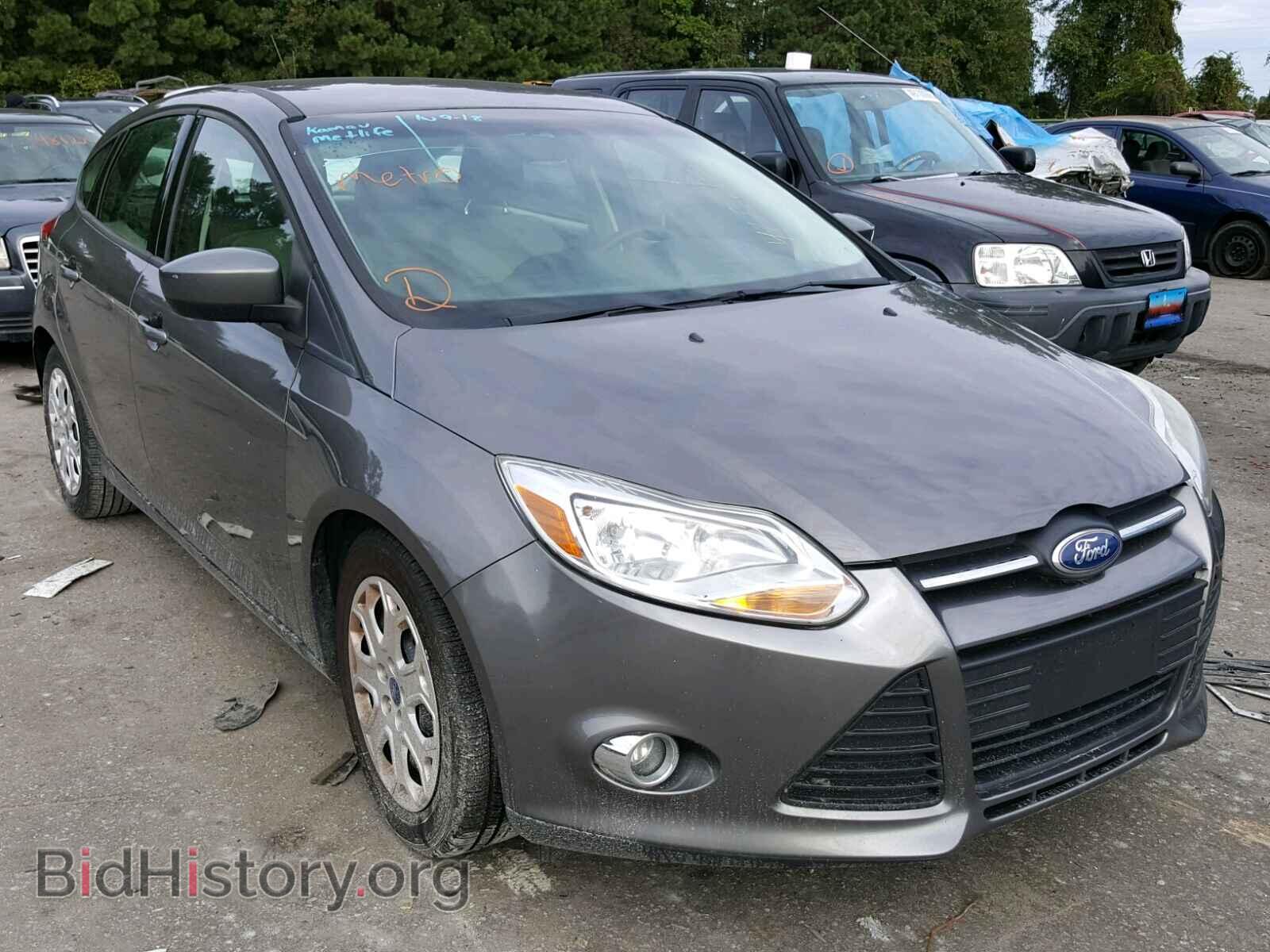 Photo 1FAHP3K21CL276548 - FORD FOCUS 2012