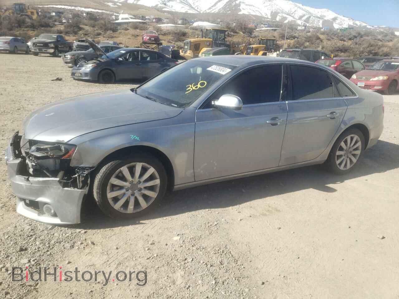Фотография WAUFFAFL6BN045401 - AUDI A4 2011