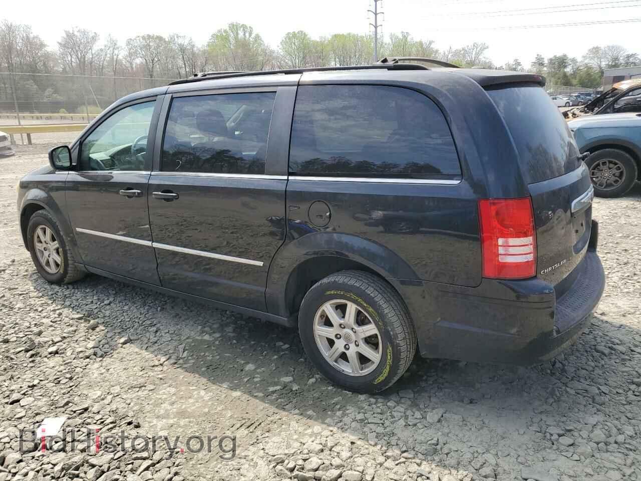 2010 CHRYSLER MINIVAN - VIN: 2A4RR5D18AR200946 - Photo 2