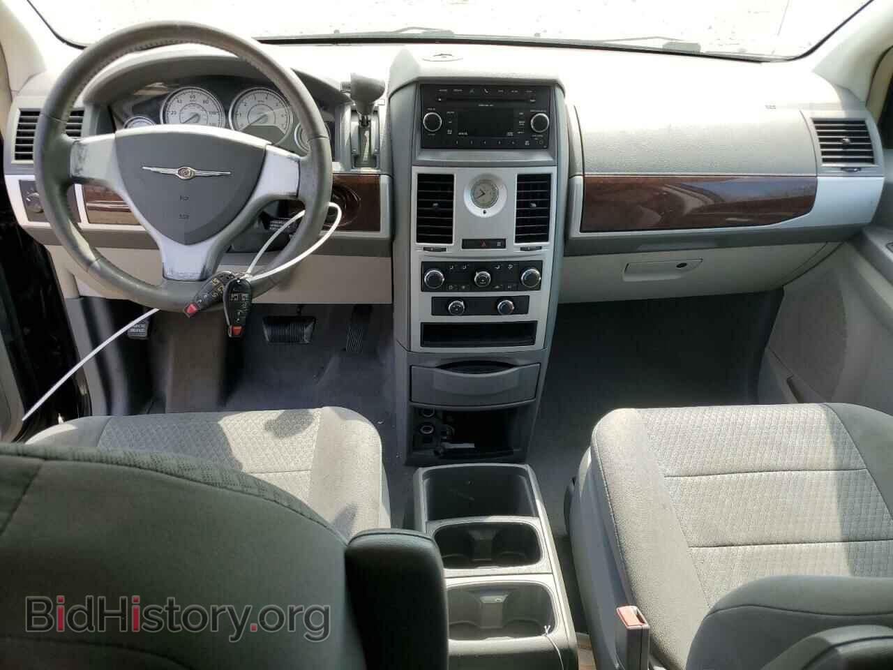 2010 CHRYSLER MINIVAN - VIN: 2A4RR5D18AR200946 - Photo 8