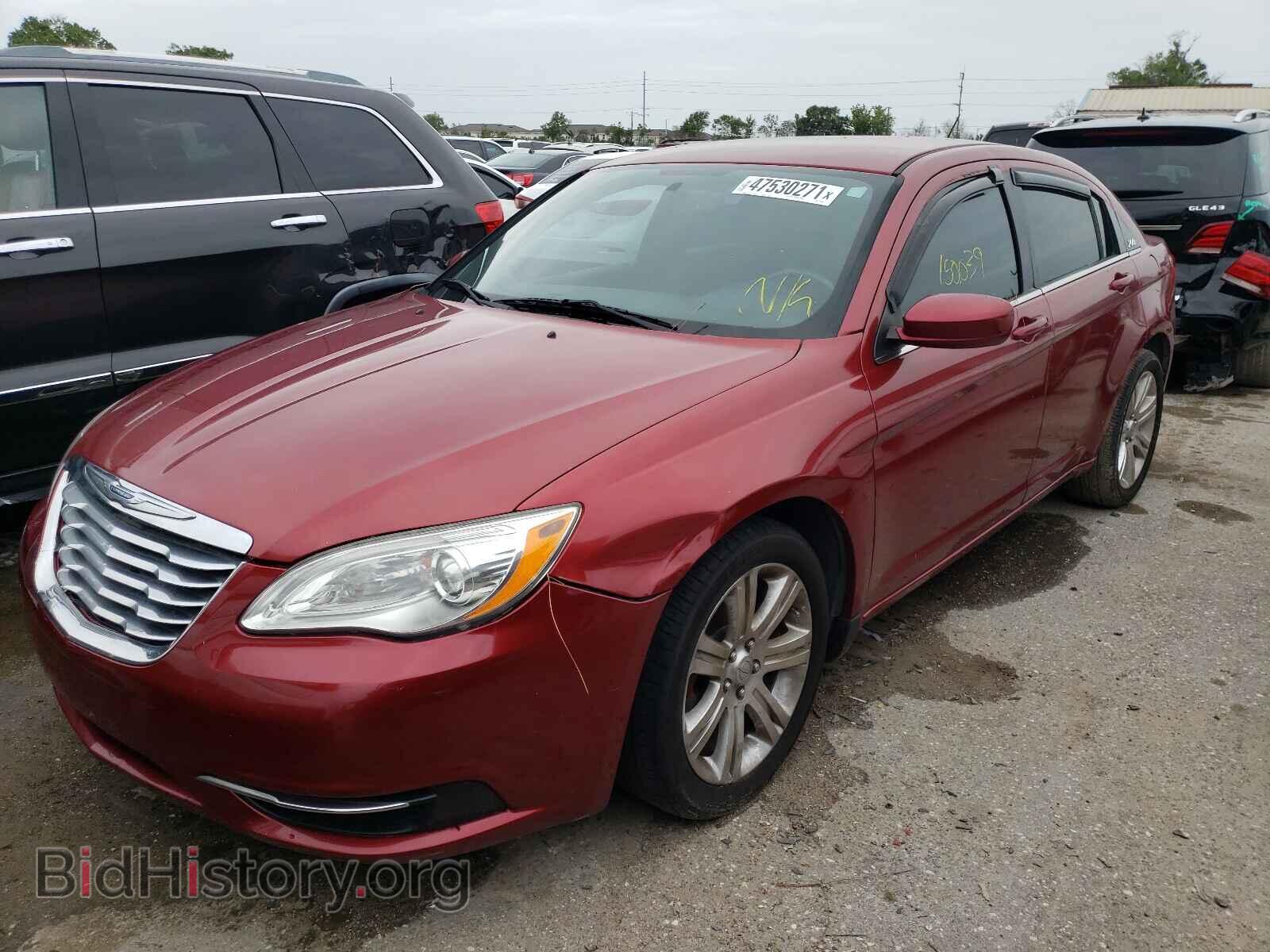 2012 CHRYSLER 200 - VIN: 1C3CCBBB7CN236588 - Фото 2