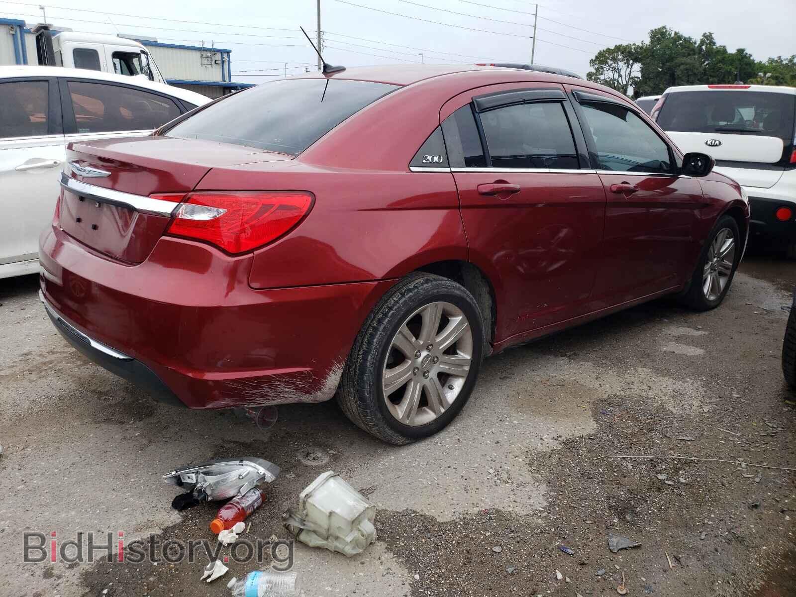 2012 CHRYSLER 200 - VIN: 1C3CCBBB7CN236588 - Фото 4