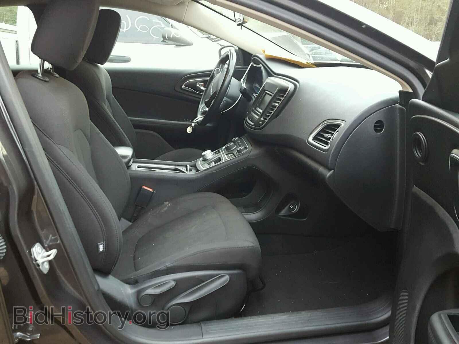 2016 CHRYSLER 200 - VIN: 1C3CCCAB4GN150748 - Фото 5