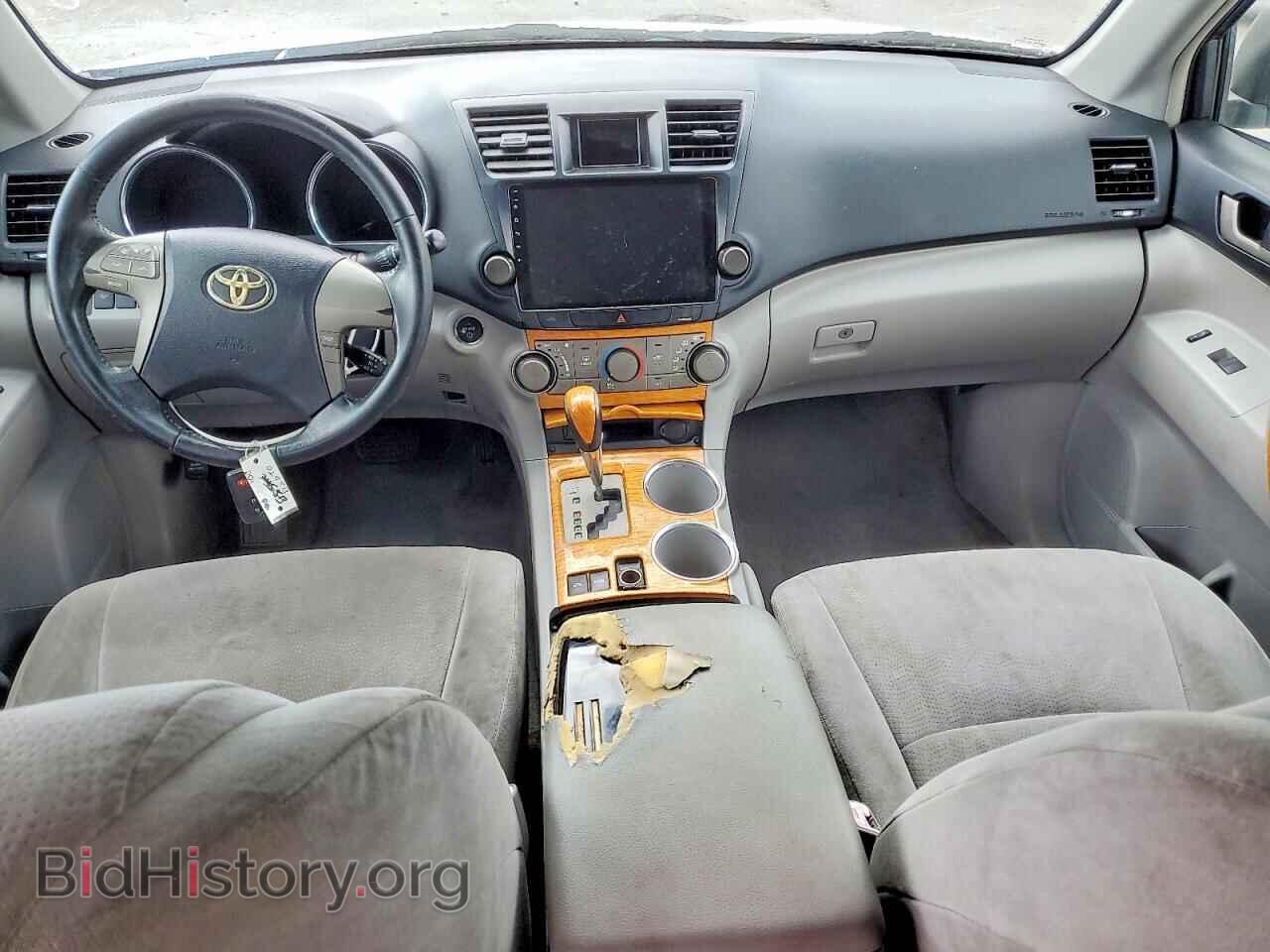 2008 TOYOTA HIGHLANDER - VIN: JTEEW41A682024513 - Фото 8