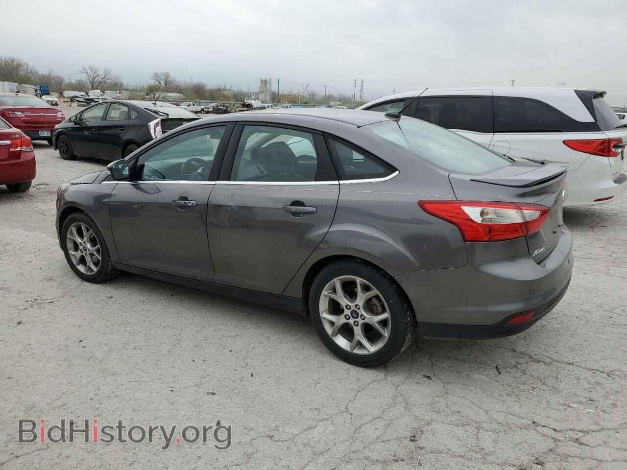 2013 FORD FOCUS - VIN: 1FADP3J26DL216069 - Фото 2