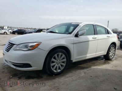 2013 Chrysler 200 TOURING, white — VIN 1C3CCBBB3DN516610, Copart