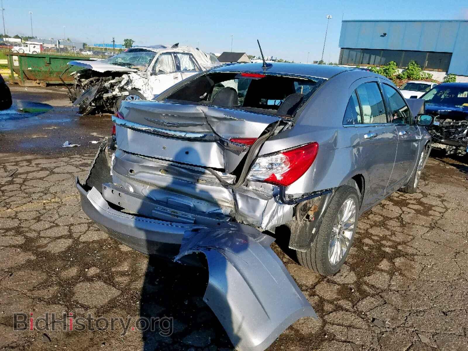 2013 CHRYSLER 200 - VIN: 1C3CCBCG4DN547262 - Фото 4