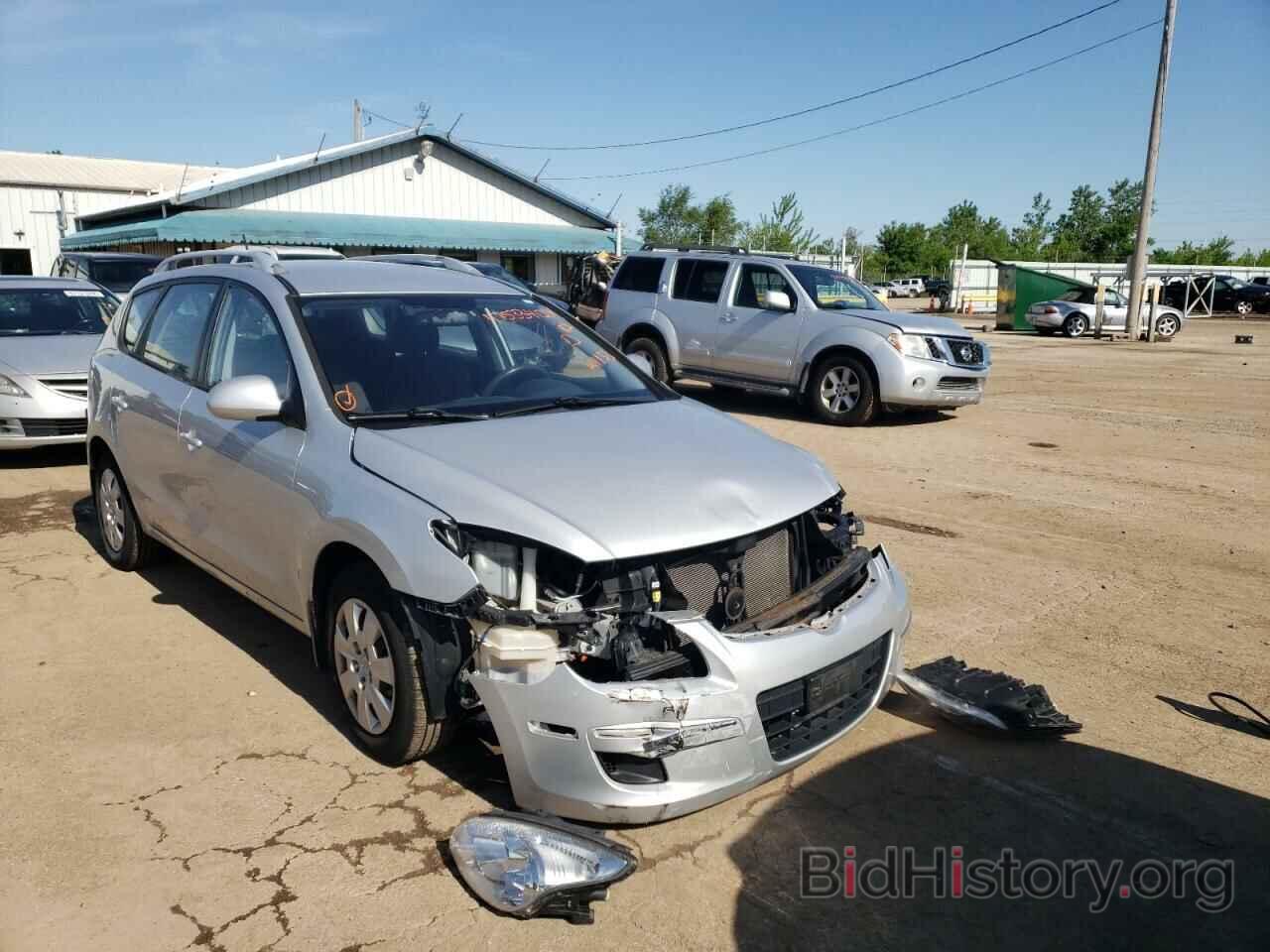 Photo KMHDC8AE0BU124133 - HYUNDAI ELANTRA 2011