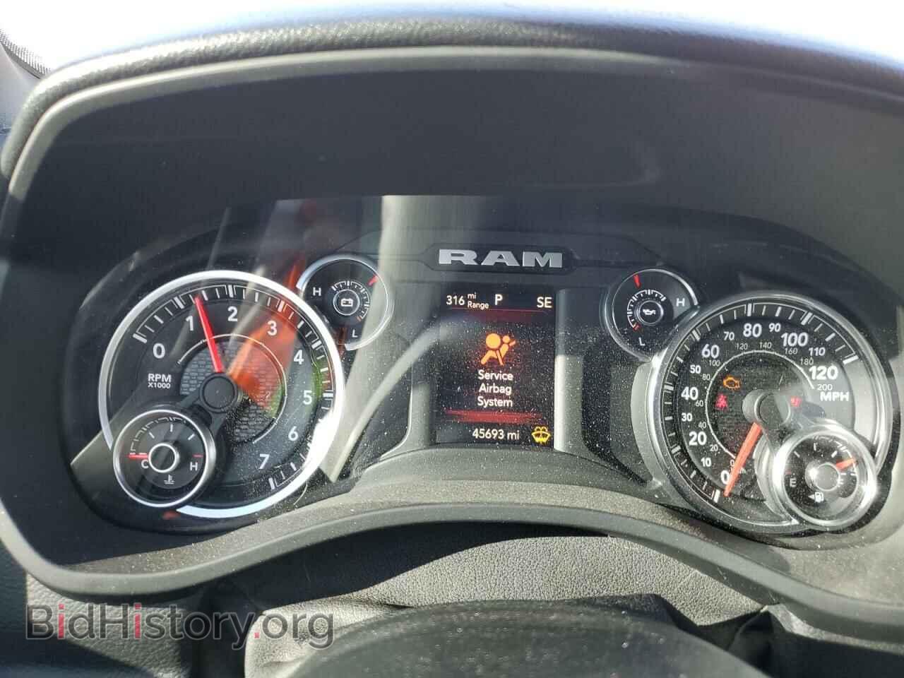2020 RAM 1500 - VIN: 1C6SRFFT7LN409694 - Фото 9