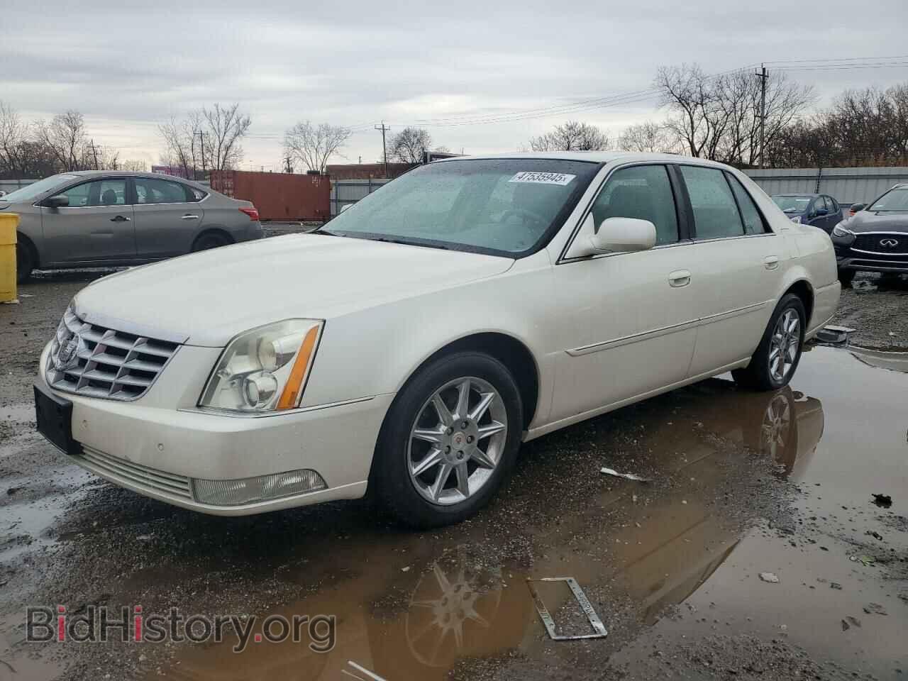 Photo 1G6KD5E69BU144653 - CADILLAC DTS 2011