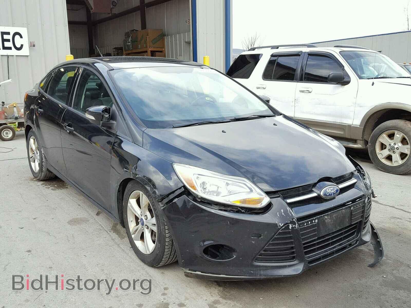 Photo 1FAHP3F24CL246809 - FORD FOCUS 2012