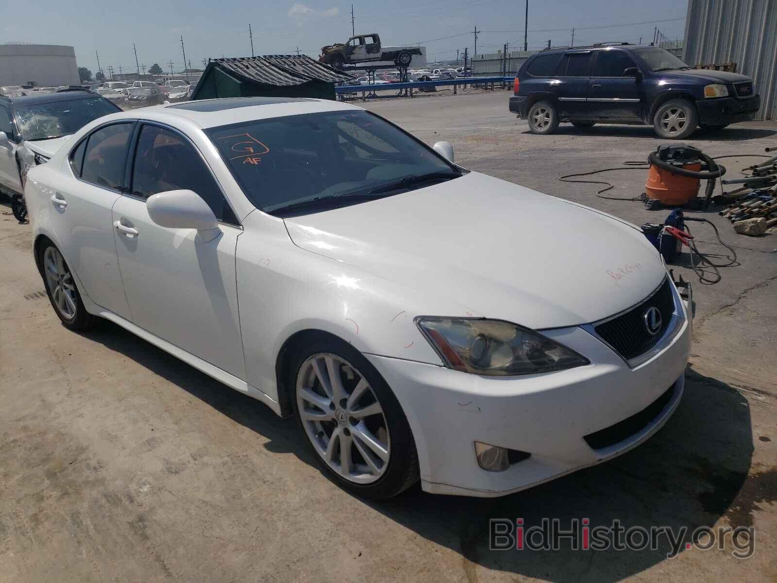 Photo JTHBE262472012714 - LEXUS IS 2007