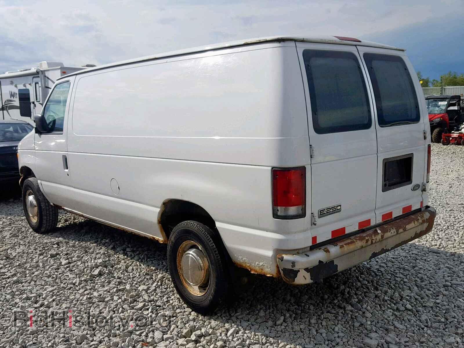 2000 FORD ECONOLINE - VIN: 1FTNE2423YHB49255 - Photo 3