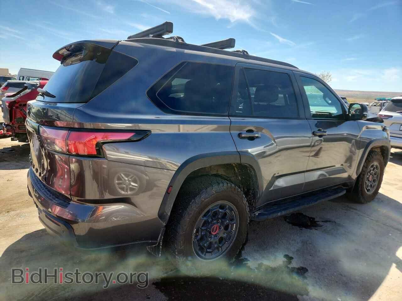 2024 TOYOTA SEQUOIA - VIN: 7SVAAABA3RX023716 - Фото 3