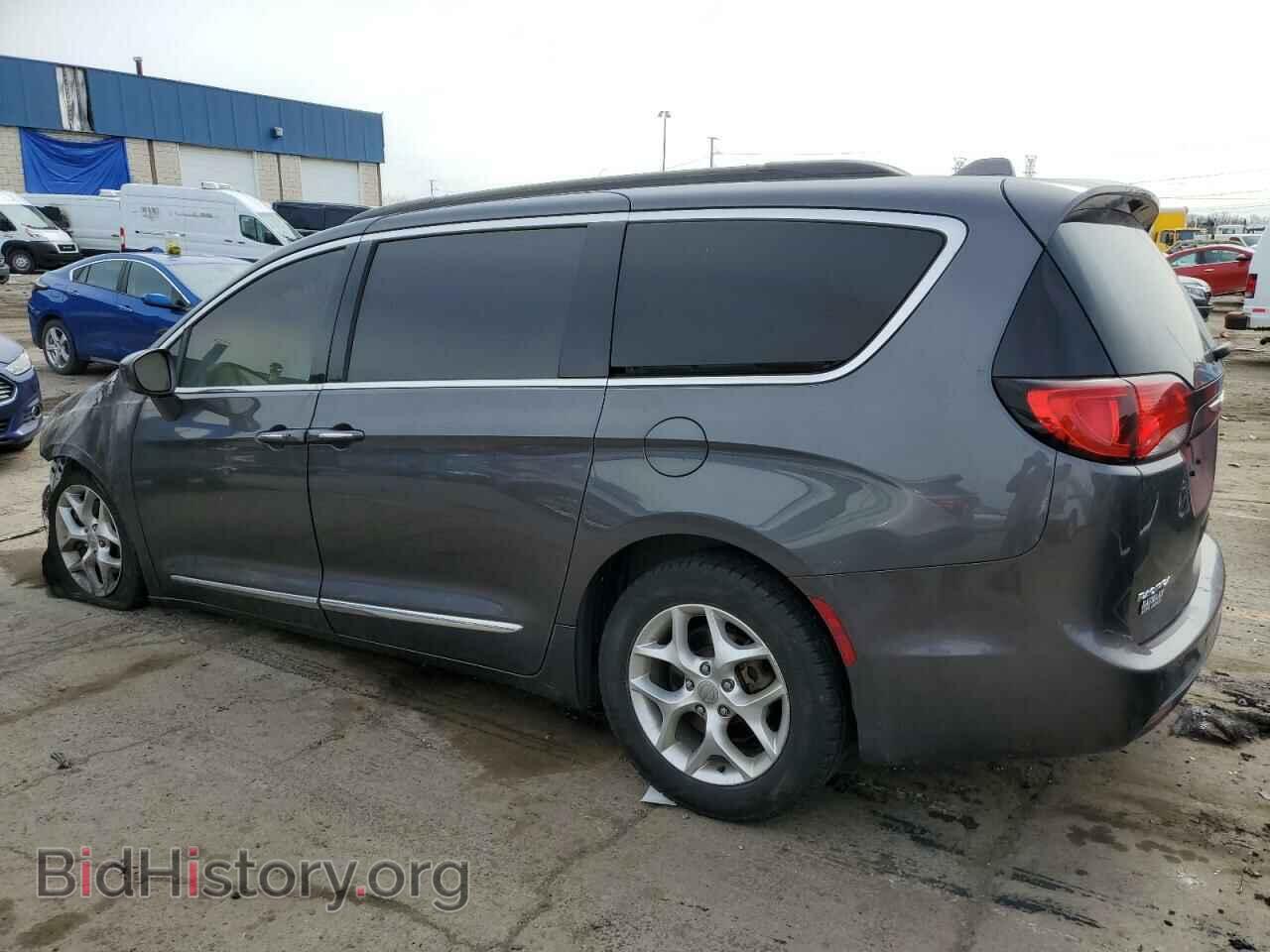 2017 CHRYSLER PACIFICA - VIN: 2C4RC1BG5HR552559 - Фото 2