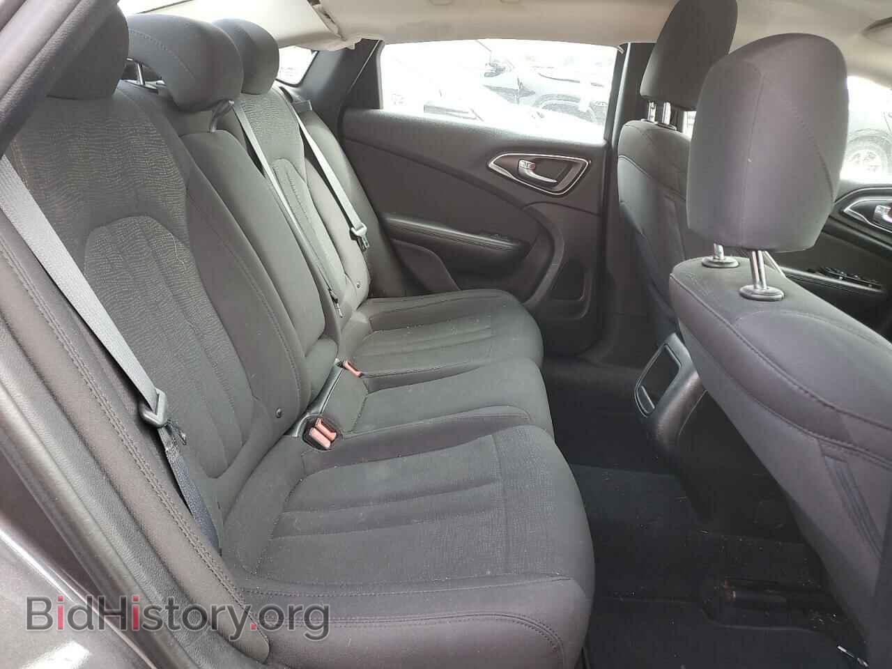 2016 CHRYSLER 200 - VIN: 1C3CCCAB7GN102015 - Photo 10