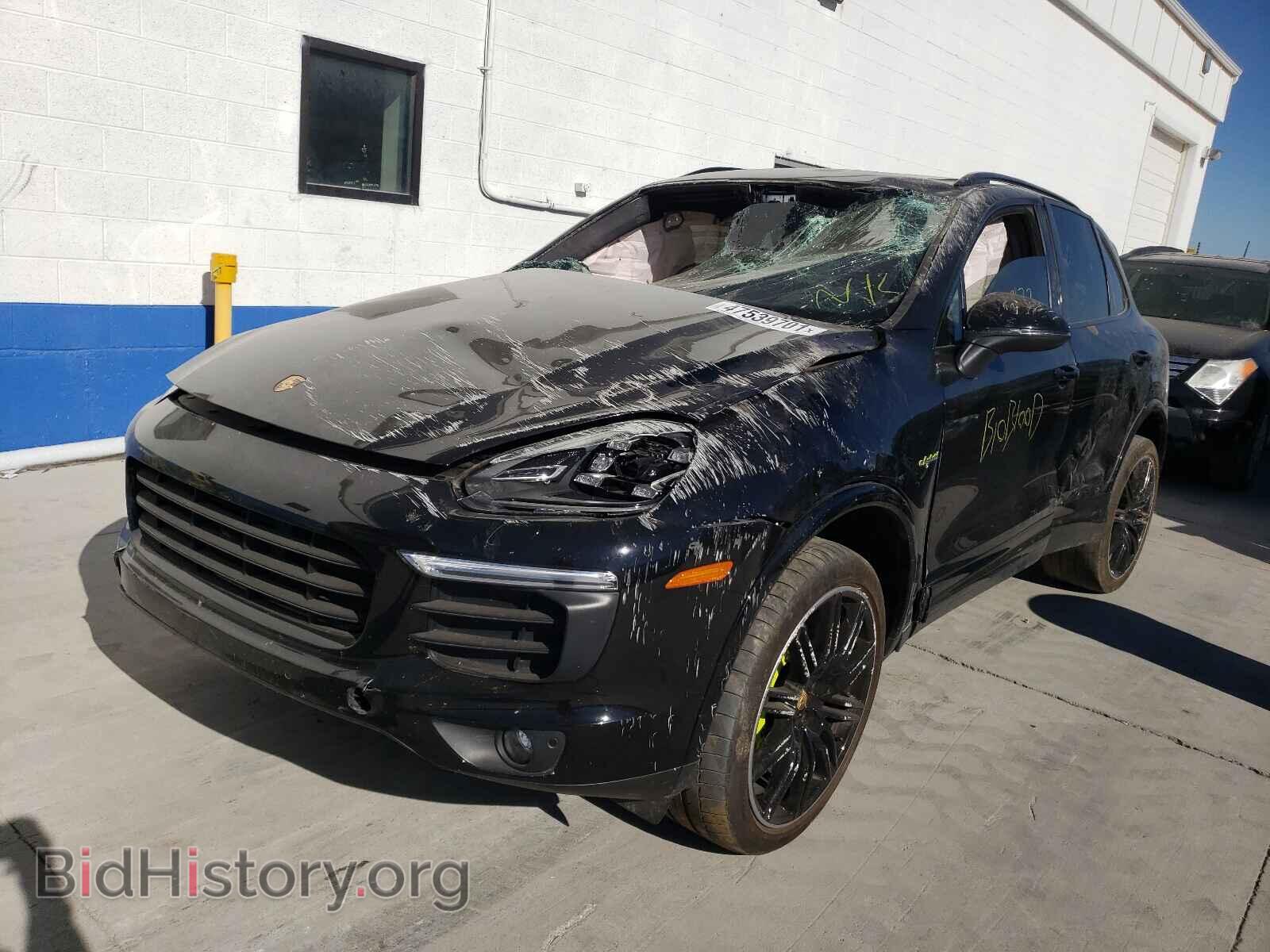 2018 PORSCHE CAYENNE - VIN: WP1AE2A20JLA71800 - Фото 2