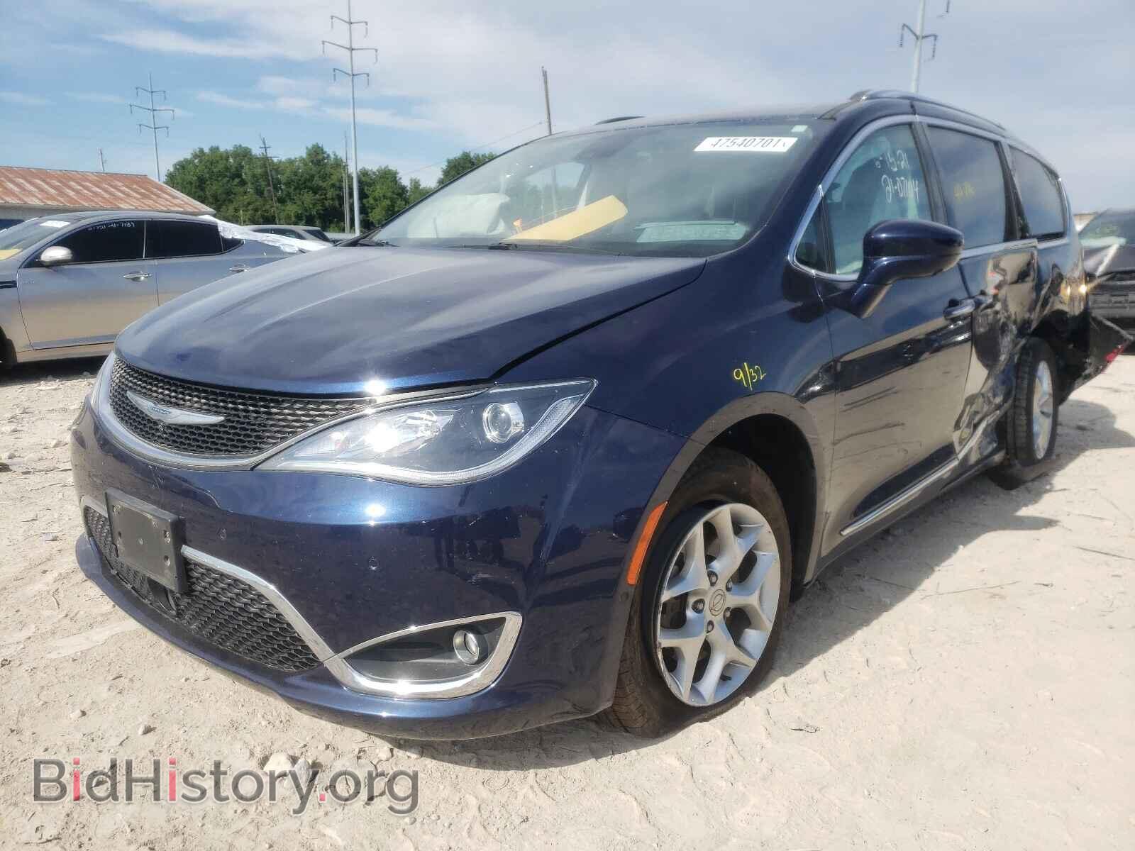 2017 CHRYSLER PACIFICA - VIN: 2C4RC1EG3HR721022 - Photo 2