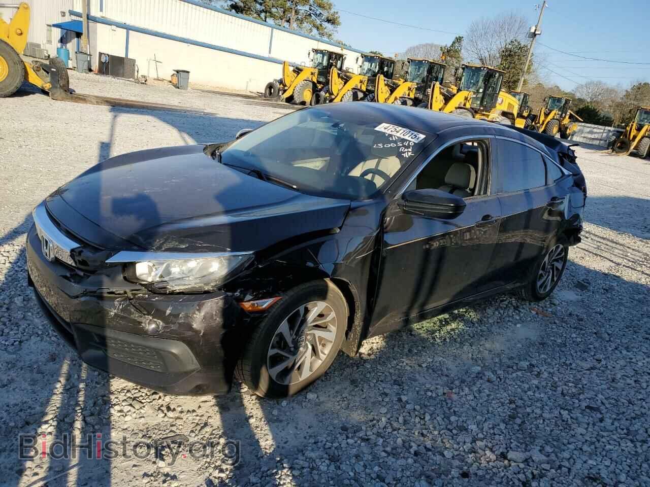 Фотография 19XFC2F73JE012394 - HONDA CIVIC 2018