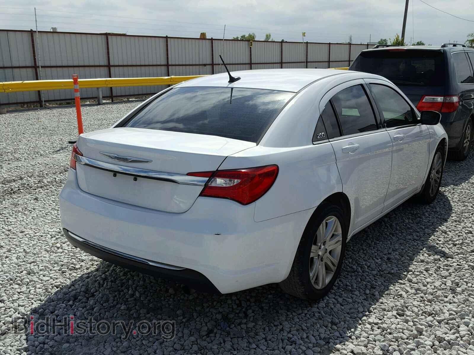 2013 CHRYSLER 200 - VIN: 1C3CCBAB3DN761571 - Photo 4